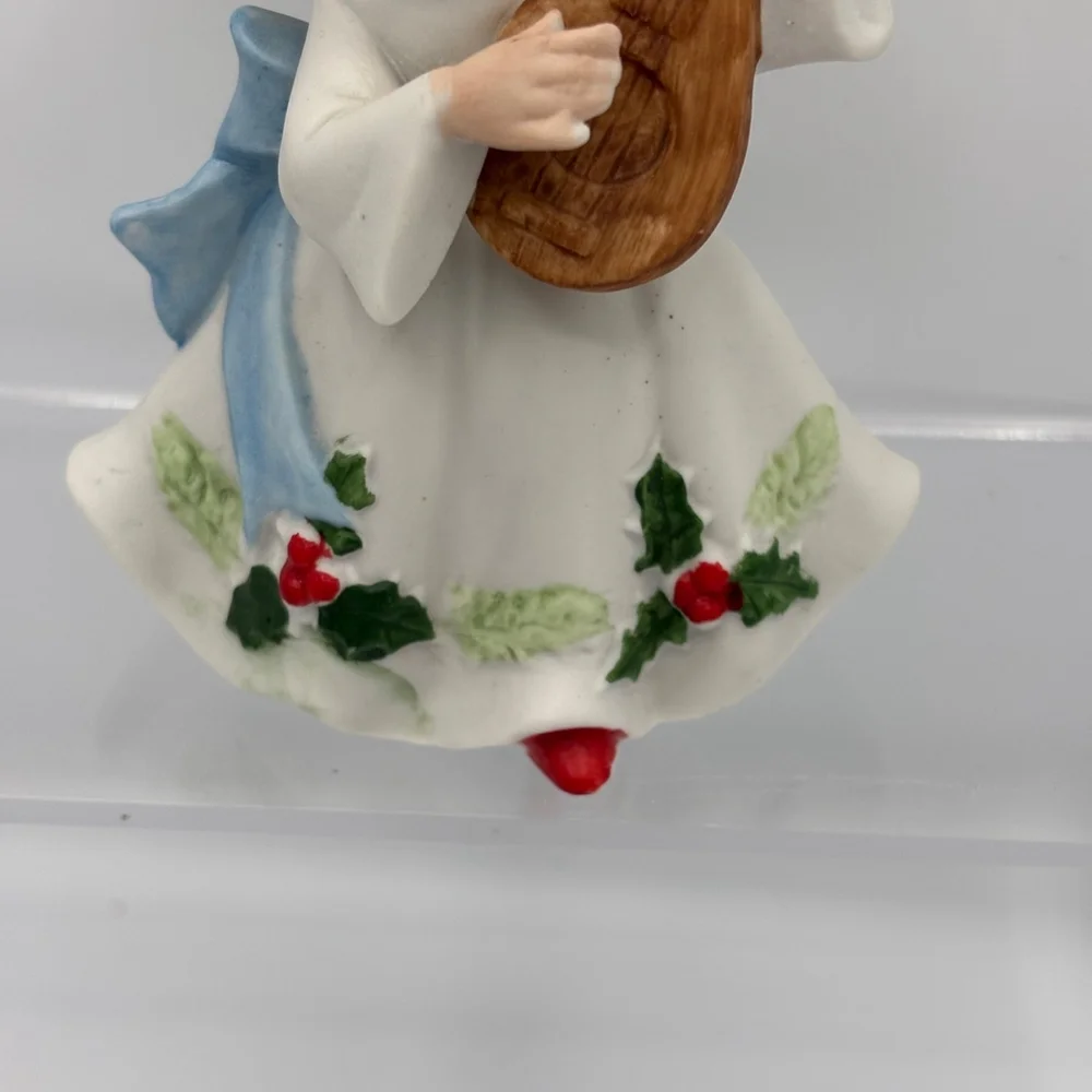 Vintage 1970s Homco 5551 Christmas Angel Figurine Mandolin Lute Porcelain